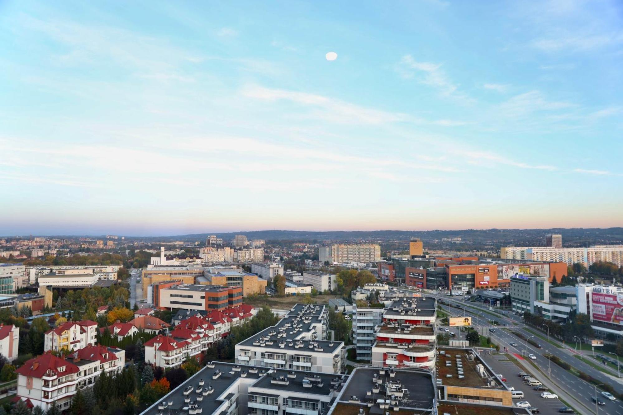 Ferienwohnung Capital Towers Scenique Rzeszów Exterior foto