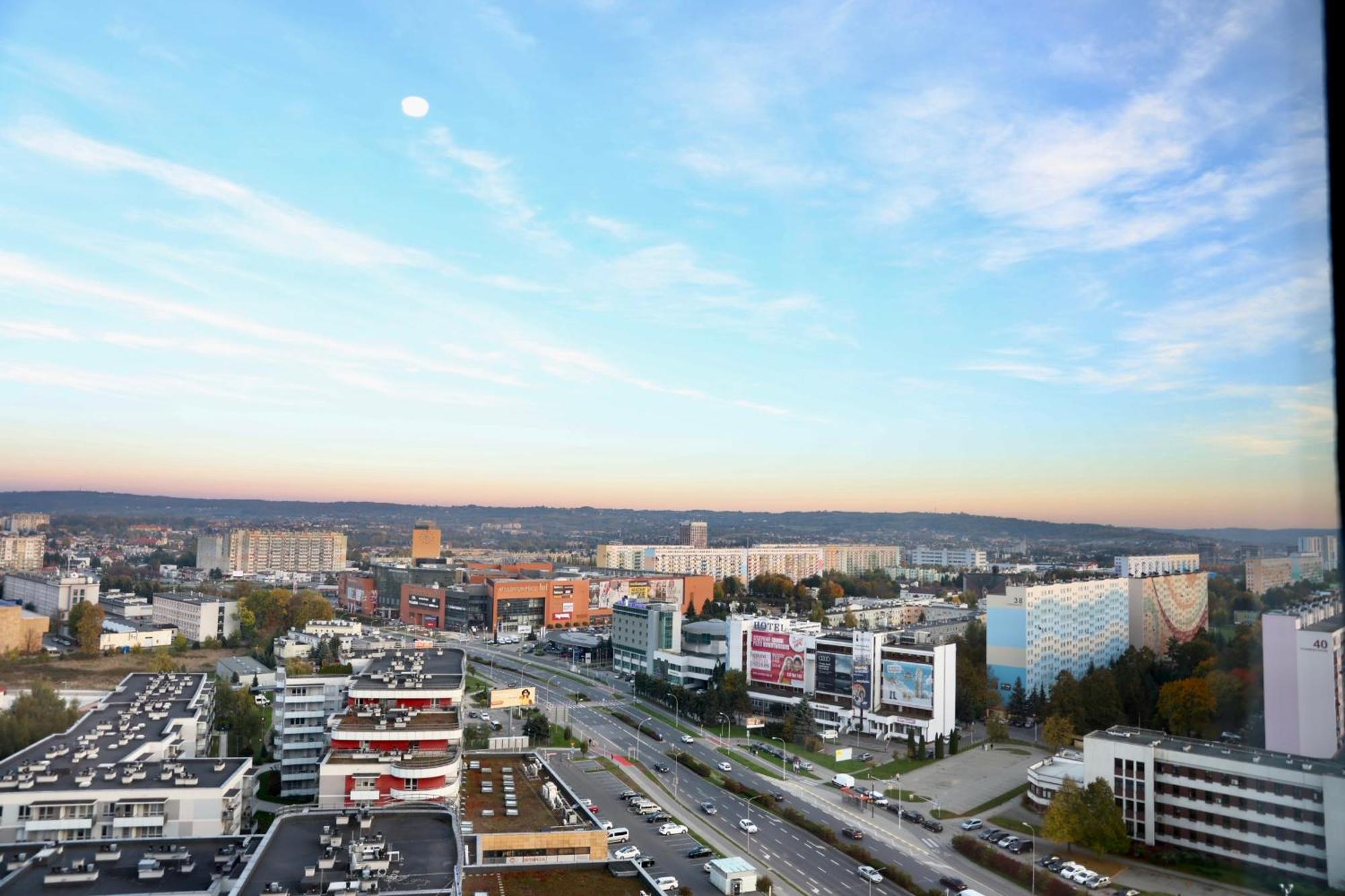 Ferienwohnung Capital Towers Scenique Rzeszów Exterior foto
