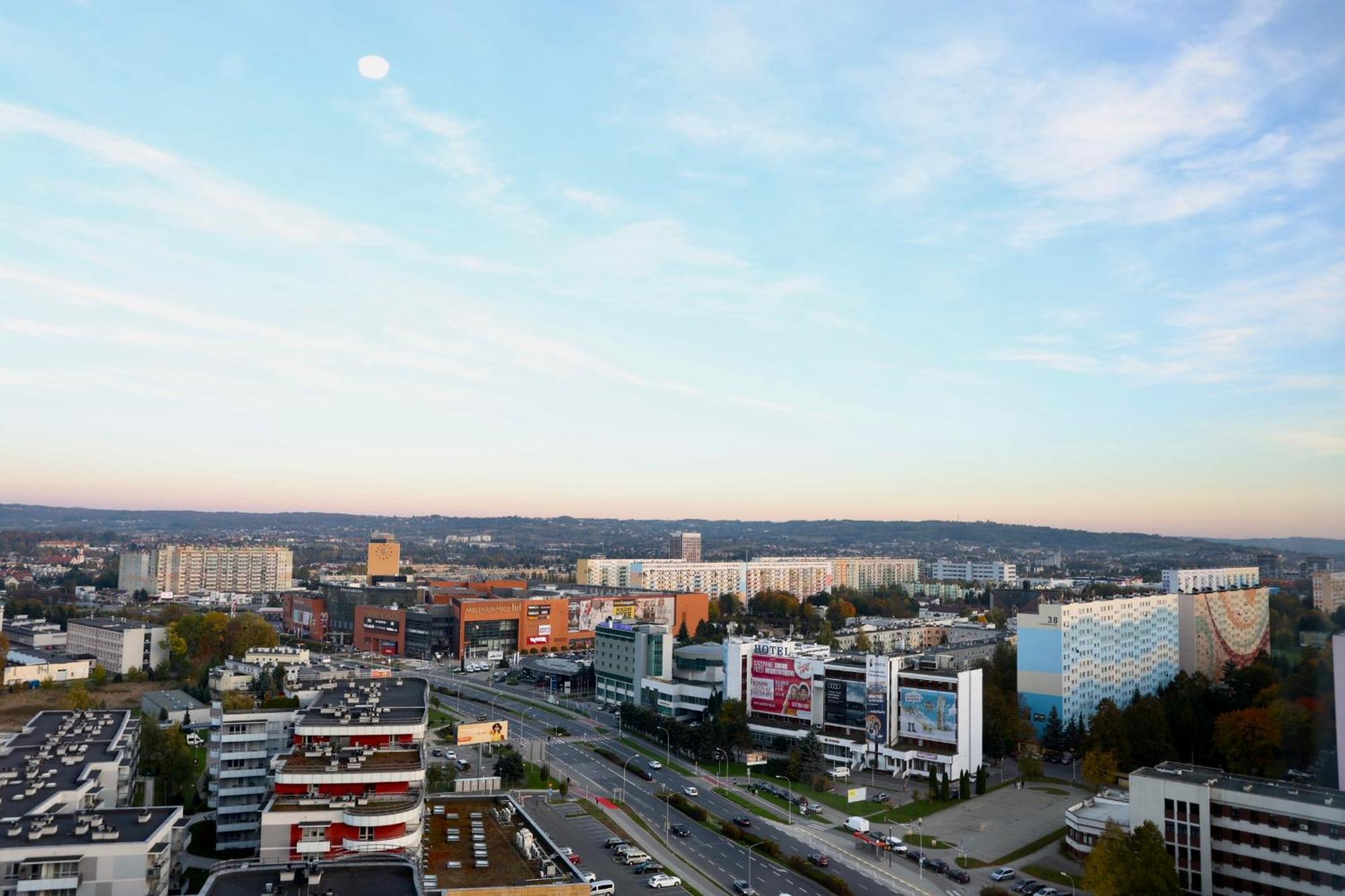 Ferienwohnung Capital Towers Scenique Rzeszów Exterior foto